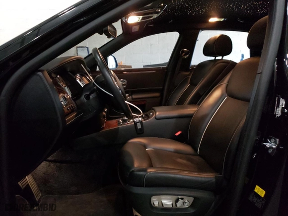 2019 Rolls-Royce Ghost with VIN SCA664S54KUX54725, listed as a Copart auction lot 62910454 with 17,246 mi miles and Salvage Title. Bid and sale history available at carsss.com. Image 7.