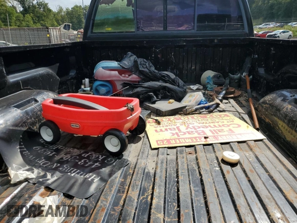 1994 Dodge 1500 z VIN 3B7HC16Y5RM530651, wystawiony jako Copart lot #74453654 z przebiegiem 83 562 mil mil oraz Szkoda całkowita • Salvage title. Historia ofert i sprzedaży dostępna na DreamBid. Obrazek 10.