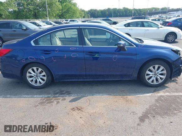 2015 Subaru Legacy Premium с VIN 4S3BNAF62F3033004, выставлен на аукционе IAAI как лот 42475093 с пробегом 67 588 миль миль и . История ставок и продаж доступна на DreamBid. Изображение 13.