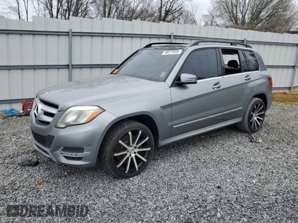2014 Mercedes-Benz GLK 350 with VIN WDCGG8JB1EG265933, listed as a Copart auction lot 48371875 with 141,504 mi miles and Salvage Title. Bid and sale history available at DreamBid. Image 1.