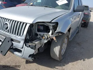2008 Mercury Mariner with VIN 4M2CU81188KJ08352, listed as a IAAI auction lot 41790253 with 133,189 mi miles. Bid and sale history available at carsss.com. Image 6.