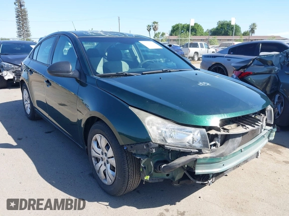 2014 Chevrolet Cruze LS with VIN 1G1PA5SG3E7123222, listed as a IAAI auction lot 42106447 with 121,072 mi miles and . Bid and sale history available at DreamBid. Image 1.