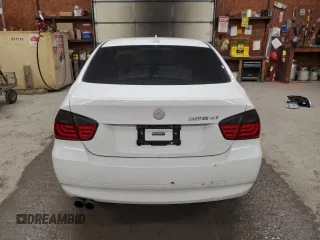 2008 BMW 3 Series 328xi с VIN WBAVC73548KX90400, выставлен на аукционе Copart как лот 60394685 с пробегом 106 040 миль миль и Списание • Salvage title. История ставок и продаж доступна на DreamBid. Изображение 6.
