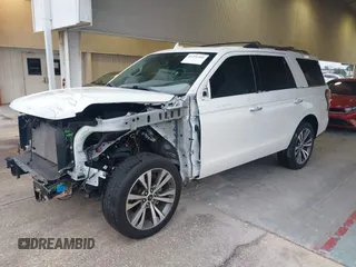 2020 Ford Expedition Limited with VIN 1FMJU1KT7LEA07228, listed as a IAAI auction lot 41391344 with 34,386 mi miles. Bid and sale history available at carsss.com. Image 2.