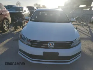 2016 Volkswagen Jetta SEL z VIN 3VWL07AJXGM219128, wystawiony jako Copart lot #49392665 z przebiegiem 131 518 mil mil oraz Szkoda całkowita • Salvage title. Historia ofert i sprzedaży dostępna na DreamBid. Obrazek 5.