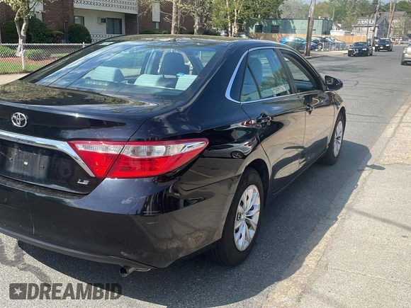 2016 Toyota Camry XLE with VIN 4T4BF1FK9GR57705, listed as a Copart auction lot 55900735 with 72,901 mi miles and Clean Title. Bid and sale history available at carsss.com. Image 4.