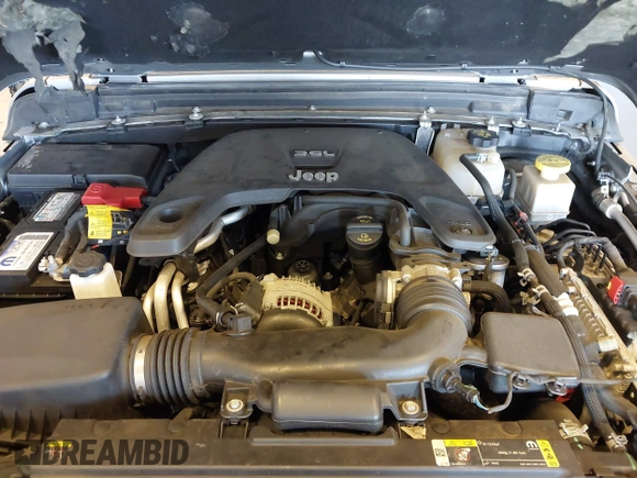 2021 Jeep Gladiator High Altitude with VIN 1C6HJTFG1ML556741, listed as a IAAI auction lot 42240680 with 47,926 mi miles and . Bid and sale history available at DreamBid. Image 10.