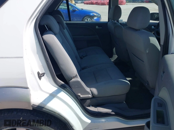 2006 Ford Freestyle SE z VIN 1FMZK01186GA55123, wystawiony jako IAAI lot #42583107 z przebiegiem 142 586 mil mil oraz . Historia ofert i sprzedaży dostępna na DreamBid. Obrazek 8.