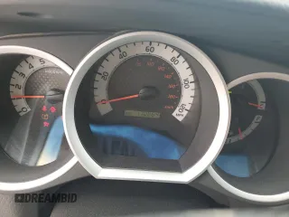 2015 Toyota Tacoma z VIN 3TMLU4EN3FM194963, wystawiony jako Copart lot #54074415 z przebiegiem 170 864 mil mil oraz Szkoda całkowita • Salvage title. Historia ofert i sprzedaży dostępna na DreamBid. Obrazek 9.