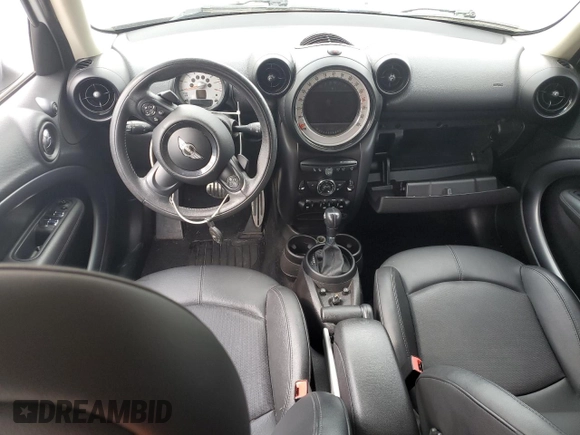 2013 MINI Countryman S with VIN WMWZC3C57DWP23397, listed as a Copart auction lot 61419665 with 139,838 mi miles and Salvage title. Bid and sale history available at DreamBid. Image 8.