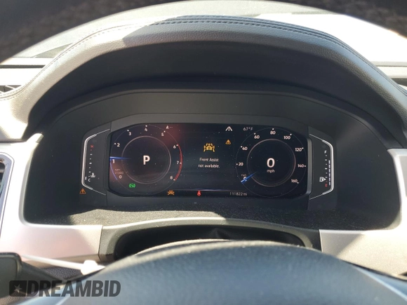 2019 Volkswagen Atlas SEL R-Line with VIN 1V2RR2CA2KC564925, listed as a Copart auction lot 56022725 with 111,822 mi miles and Salvage title. Bid and sale history available at DreamBid. Image 9.
