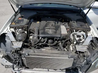 2017 Mercedes-Benz E 300 Luxury z VIN WDDZF4KB8HA016812, wystawiony jako Copart lot #56361855 z przebiegiem 97 312 mil mil oraz Szkoda całkowita • Salvage title. Historia ofert i sprzedaży dostępna na DreamBid. Obrazek 11.