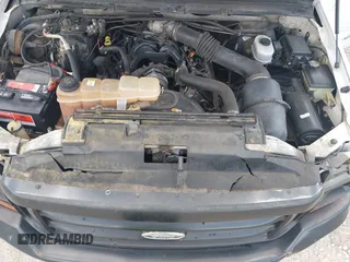 2001 Ford F-250 XL with VIN 3FTNX20L71MA26777, listed as a IAAI auction lot 42712362 with 318,429 mi miles and . Bid and sale history available at DreamBid. Image 10.