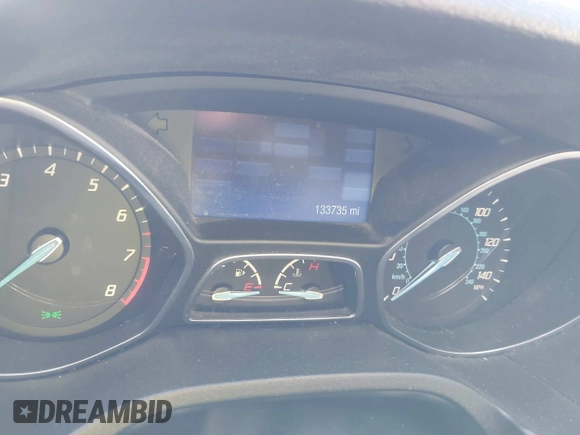 2013 Ford Focus SE with VIN 1FADP3K28DL323879, listed as a IAAI auction lot 41449022 with 133,735 mi miles. Bid and sale history available at carsss.com. Image 7.