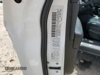 2016 Jeep Cherokee Sport with VIN 1C4PJLAB3GW171698, listed as a Copart auction lot 60810535 with 201,831 mi miles and Salvage title. Bid and sale history available at DreamBid. Image 13.