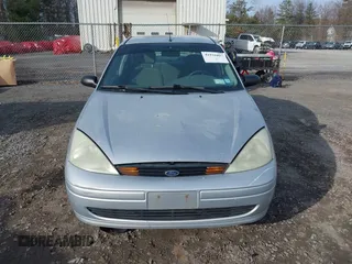 2002 Ford Focus SE with VIN 1FAFP34P82W305959, listed as a IAAI auction lot 41916697 with 136,549 mi miles and . Bid and sale history available at carsss.com. Image 6.