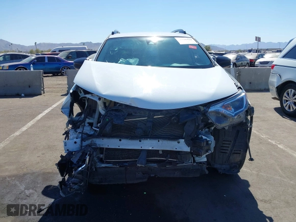 2017 Toyota RAV4 LE z VIN JTMZFREV7HJ143595, wystawiony jako IAAI lot #41626422 z przebiegiem 78 236 mil mil oraz . Historia ofert i sprzedaży dostępna na DreamBid. Obrazek 13.
