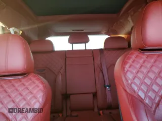 2022 Bentley Bentayga V8 z VIN SJAAM2ZV6NC039590, wystawiony jako Copart lot #85567404 z przebiegiem Nie podano mil oraz Szkoda całkowita • Salvage title. Historia ofert i sprzedaży dostępna na DreamBid. Obrazek 10.