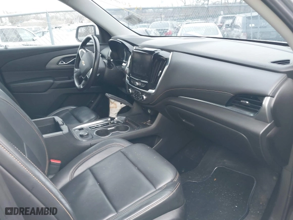 2021 Chevrolet Traverse LT Leather with VIN 1GNERHKW3MJ214421, listed as a IAAI auction lot 42026355 with 999,999 mi miles. Bid and sale history available at carsss.com. Image 5.