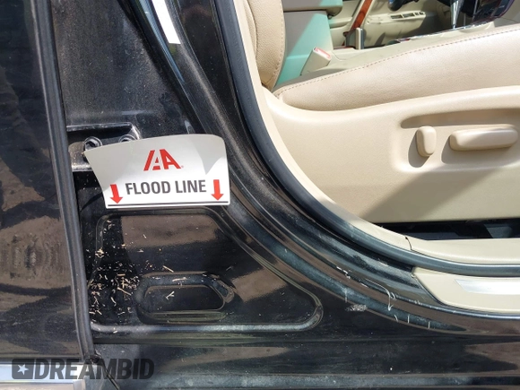 2012 Toyota Highlander Limited with VIN 5TDYK3EH7CS053065, listed as a IAAI auction lot 41929306 with 180,017 mi miles and . Bid and sale history available at DreamBid. Image 6.