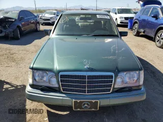 1994 Mercedes-Benz 400 with VIN WDBEA34E1RC085144, listed as a Copart auction lot 50966615 with 63,404 mi miles and Clean Title. Bid and sale history available at carsss.com. Image 5.