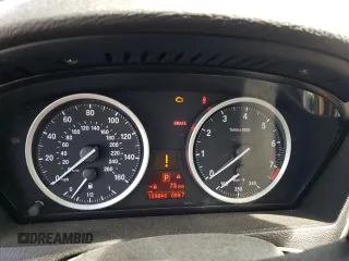 2013 BMW X6 xDrive35i z VIN 5UXFG2C55DL783005, wystawiony jako Copart lot #53490695 z przebiegiem 159 848 mil mil oraz Szkoda całkowita • Salvage title. Historia ofert i sprzedaży dostępna na DreamBid. Obrazek 9.