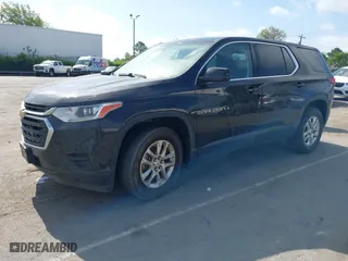 2020 Chevrolet Traverse LS with VIN 1GNERFKWXLJ204066, listed as a IAAI auction lot 41969388 with 33,454 mi miles. Bid and sale history available at carsss.com. Image 2.