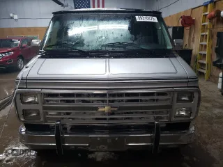 1988 Chevrolet Chevy Van z VIN 2GBEG25K2J4137750, wystawiony jako Copart lot #89310475 z przebiegiem 26 823 mil mil oraz Szkoda całkowita • Salvage title. Historia ofert i sprzedaży dostępna na DreamBid. Obrazek 5.