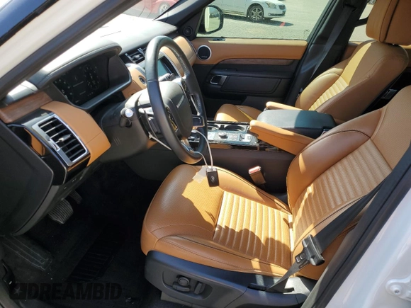2019 Land Rover Discovery HSE Luxury with VIN SALRT2RV2K2401672, listed as a Copart auction lot 52641324 with 29,436 mi miles. Bid and sale history available at carsss.com. Image 7.