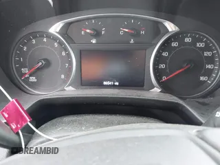 2019 Chevrolet Blazer z VIN 3GNKBBRA5KS698571, wystawiony jako IAAI lot #41568651 z przebiegiem 89 341 mil mil oraz . Historia ofert i sprzedaży dostępna na DreamBid. Obrazek 7.
