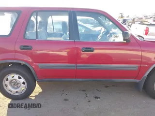 1998 Honda CR-V LX with VIN JHLRD1845WC065039, listed as a IAAI auction lot 41459730 with 197,664 mi miles. Bid and sale history available at carsss.com. Image 13.