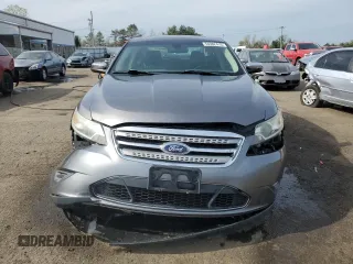 2011 Ford Taurus Limited z VIN 1FAHP2FW0BG179663, wystawiony jako Copart lot #54362415 z przebiegiem 158 449 mil mil oraz Szkoda całkowita • Salvage title. Historia ofert i sprzedaży dostępna na DreamBid. Obrazek 5.