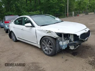 2014 Kia Cadenza Premium z VIN KNALN4D72E5123335, wystawiony jako IAAI lot #42223722 z przebiegiem 148 489 mil mil oraz . Historia ofert i sprzedaży dostępna na DreamBid. Obrazek 1.