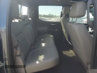 2021 GMC Sierra 1500 SLT z VIN 3GTU9DET6MG172925, wystawiony jako Copart lot #53908075 z przebiegiem 56 717 mil mil oraz Szkoda całkowita • Salvage title. Historia ofert i sprzedaży dostępna na DreamBid. Obrazek 10.