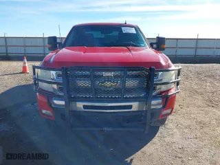 2010 Chevrolet Silverado 1500 LT with VIN 3GCRKSE3XAG193786, listed as a IAAI auction lot 41498612 with 165,465 mi miles. Bid and sale history available at carsss.com. Image 12.