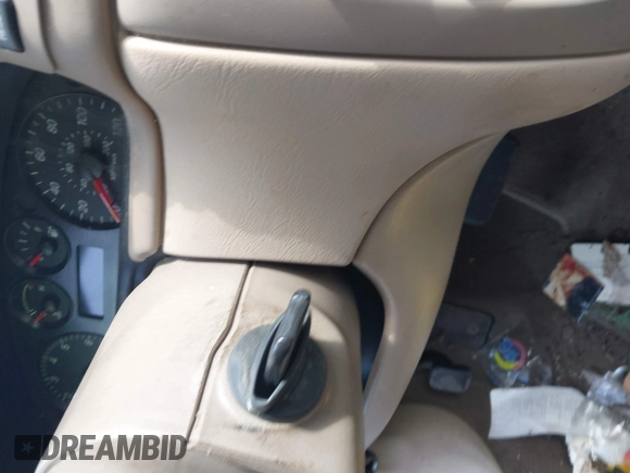2007 Ford Taurus SE с VIN 1FAFP53U77A197390, выставлен на аукционе IAAI как лот 42805833 с пробегом 254 752 миль миль и . История ставок и продаж доступна на DreamBid. Изображение 11.
