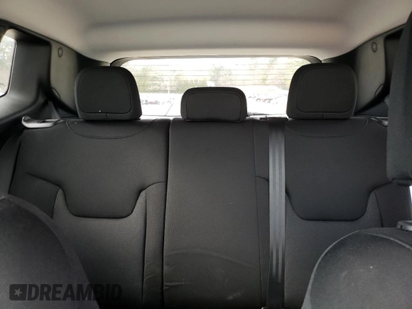 2022 Jeep Renegade Sport with VIN ZACNJDA19NPN67792, listed as a Copart auction lot 43924905 with 28,652 mi miles and Salvage title. Bid and sale history available at DreamBid. Image 10.