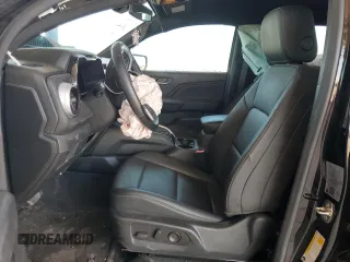 2023 Chevrolet Colorado 2WD LT z VIN 1GCPSCEK8P1134215, wystawiony jako Copart lot #61431925 z przebiegiem 24 686 mil mil oraz Szkoda całkowita • Salvage title. Historia ofert i sprzedaży dostępna na DreamBid. Obrazek 7.