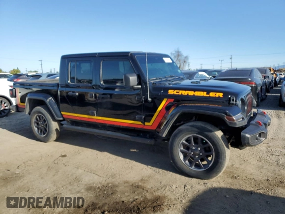 2022 Jeep Gladiator High Altitude z VIN 1C6HJTFG8NL117621, wystawiony jako Copart lot #51694945 z przebiegiem 44 230 mil mil oraz Szkoda całkowita • Salvage title. Historia ofert i sprzedaży dostępna na DreamBid. Obrazek 4.