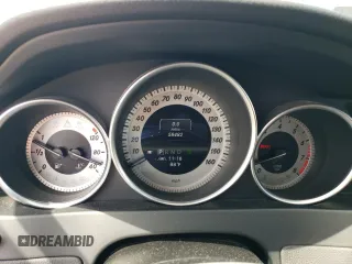 2013 Mercedes-Benz C 300 Sport z VIN WDDGF8AB9DR301692, wystawiony jako Copart lot #54919645 z przebiegiem 58 482 mil mil oraz Szkoda całkowita • Salvage title. Historia ofert i sprzedaży dostępna na DreamBid. Obrazek 9.
