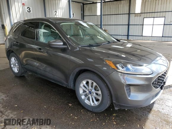 2020 Ford Escape SE with VIN 1FMCU0G68LUB43542, listed as a Copart auction lot 53230035 with 147,635 mi miles and Clean Title. Bid and sale history available at carsss.com. Image 4.