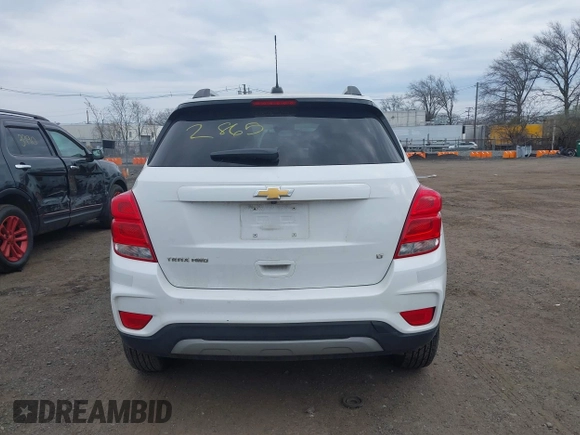 2018 Chevrolet Trax LT with VIN KL7CJPSB7JB714941, listed as a IAAI auction lot 41852865 with 112,606 mi miles. Bid and sale history available at carsss.com. Image 16.