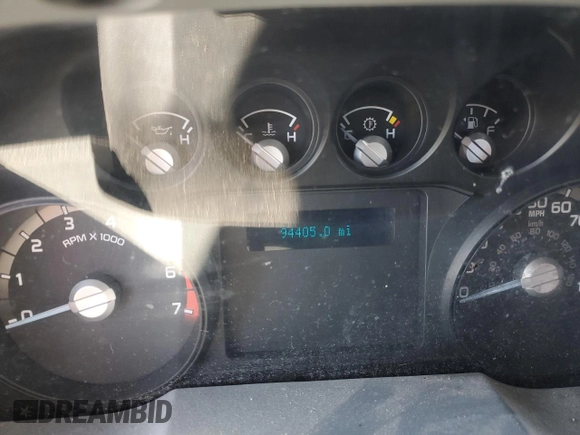 2013 Ford F-250 XL with VIN 1FTBF2A67DEB82021, listed as a Copart auction lot 88112675 with 94,405 mi miles and Salvage Title. Bid and sale history available at DreamBid. Image 9.