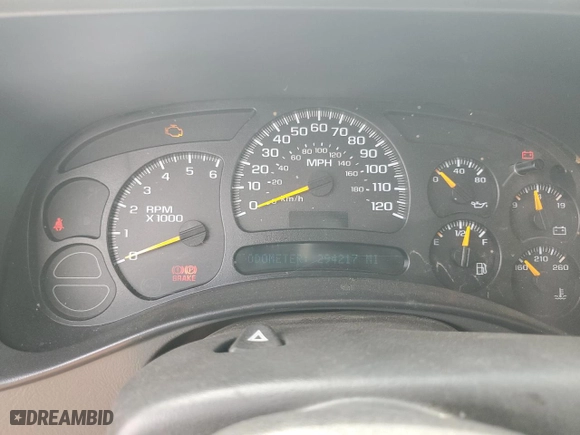 2004 Chevrolet Silverado 1500 Crew Cab LS with VIN 2GCEC13T441399952, listed as a Copart auction lot 47279685 with 294,217 mi miles and Salvage Title. Bid and sale history available at carsss.com. Image 9.