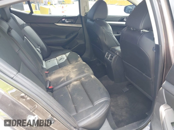2016 Nissan Maxima SR with VIN 1N4AA6AP9GC405420, listed as a IAAI auction lot 41933739 with 59,680 mi miles and . Bid and sale history available at DreamBid. Image 8.