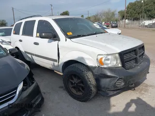 2008 Dodge Durango z VIN 1D8HB38N58F146354, wystawiony jako IAAI lot #41608085 z przebiegiem 259 185 mil mil oraz . Historia ofert i sprzedaży dostępna na DreamBid. Obrazek 1.