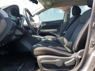 2017 Nissan Sentra SV с VIN 3N1AB7AP4HY219633, выставлен на аукционе Copart как лот 61058905 с пробегом 110 182 миль миль и Списание • Salvage title. История ставок и продаж доступна на DreamBid. Изображение 7.