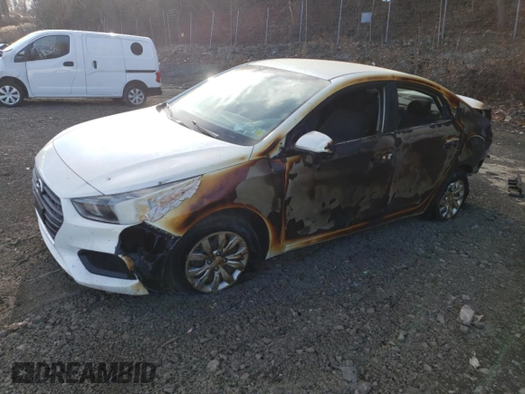 2018 Hyundai Accent SEL with VIN 3KPC24A30JE033693, listed as a Copart auction lot 39515263 with 0 mi miles. Bid and sale history available at carsss.com. Image 1.