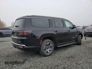 2024 Jeep Wagoneer Series II with VIN 1C4SJVBP1RS175162, listed as a Copart auction lot 76822904 with 7,692 mi miles and Clean Title. Bid and sale history available at DreamBid. Image 3.