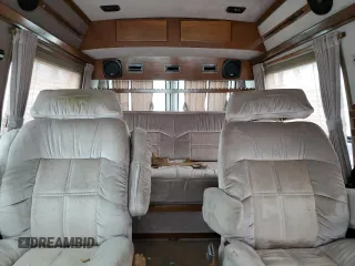 1991 Chevrolet Chevy Van z VIN 1GBEG25K9M7125247, wystawiony jako Copart lot #75549674 z przebiegiem 108 756 mil mil oraz Czysty tytuł • Clean title. Historia ofert i sprzedaży dostępna na DreamBid. Obrazek 10.